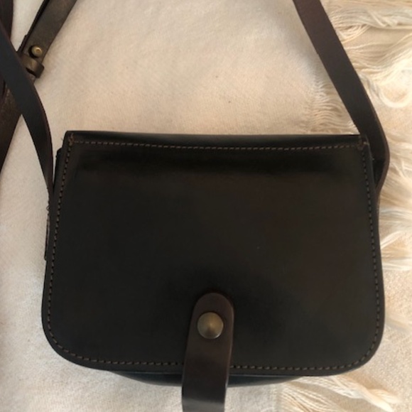 Chiarugi Italian Leather Cross Body Purse in absolutely pristine condition. - Picture 5 of 7